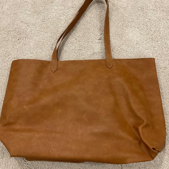 31 tote - Picture 1 of 3
